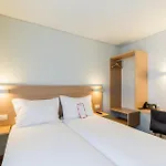 Hotel Moov Porto Norte 2*