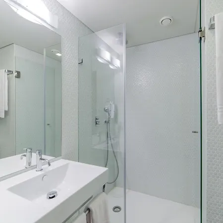 מלון Moov Porto Norte