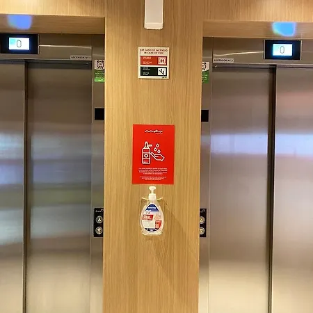 姆夫波尔图北酒店 2*