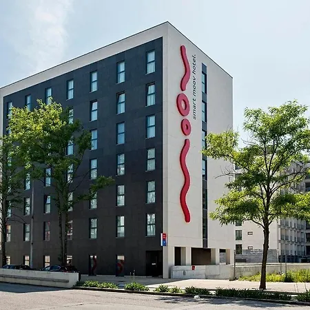 Moov Porto Norte מלון 2*