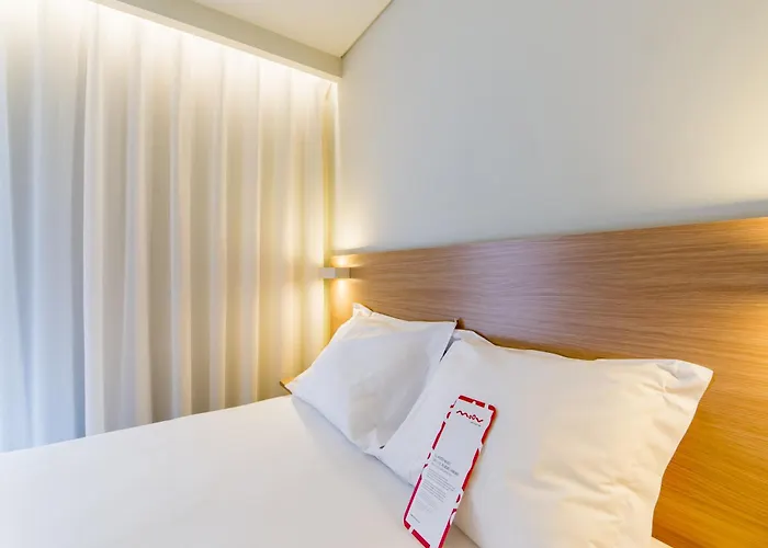 Otel Moov Porto Norte 2*