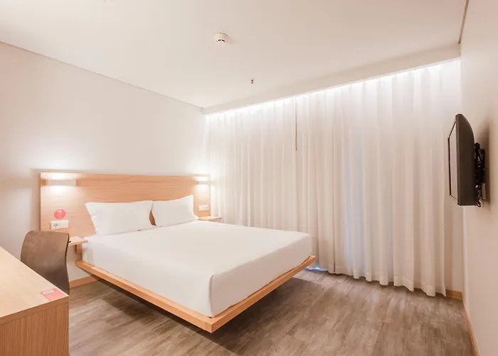 Moov Porto Norte 2* Senhora da Hora